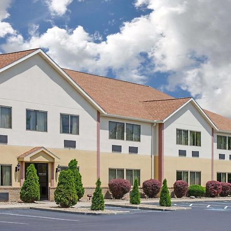 Baymont By Wyndham Boston Heights/Hudson酒店 外观 照片